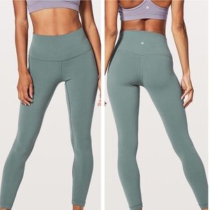 wunder under and align difference